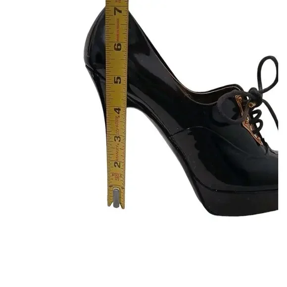 Gucci Oxford Platform Pumps 9.5B Black Patent Leather Gold-tone Hardware Laceup
